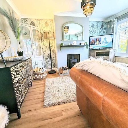 Spacious Lovely 3 Bed House In Keyworth Nottingham Suit Contractors Or Family Экстерьер фото