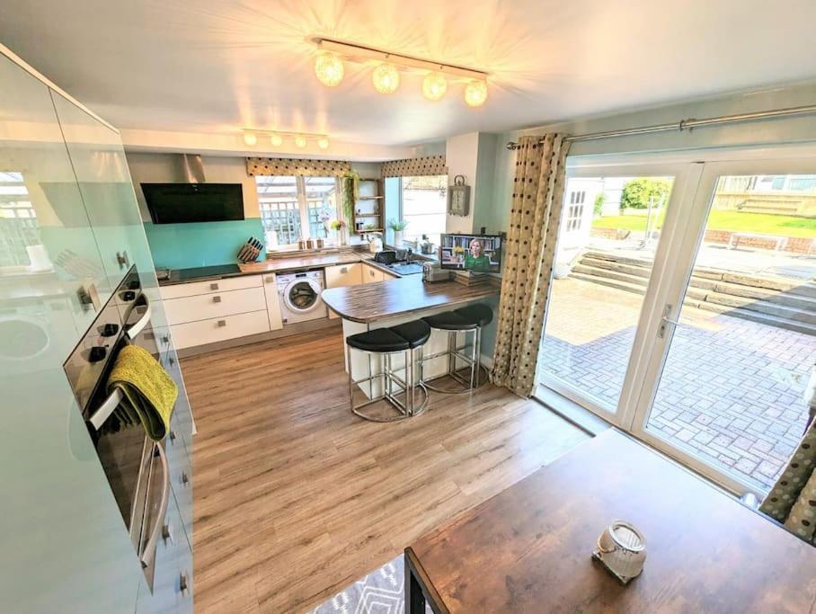 Spacious Lovely 3 Bed House In Keyworth Nottingham Suit Contractors Or Family Экстерьер фото